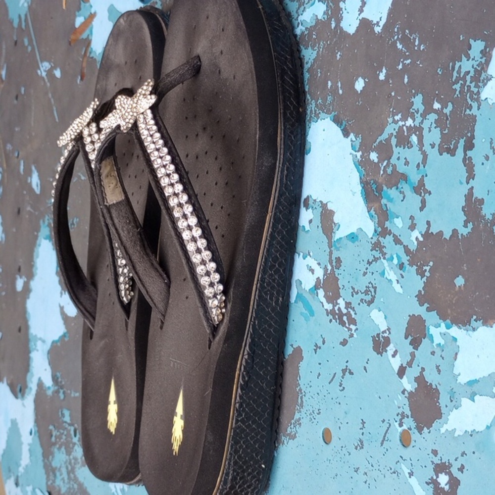 Volatile Flops/Sandals - Picture 3 of 4
